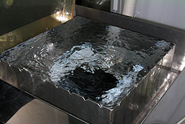 Ultrasonic cleaning tool